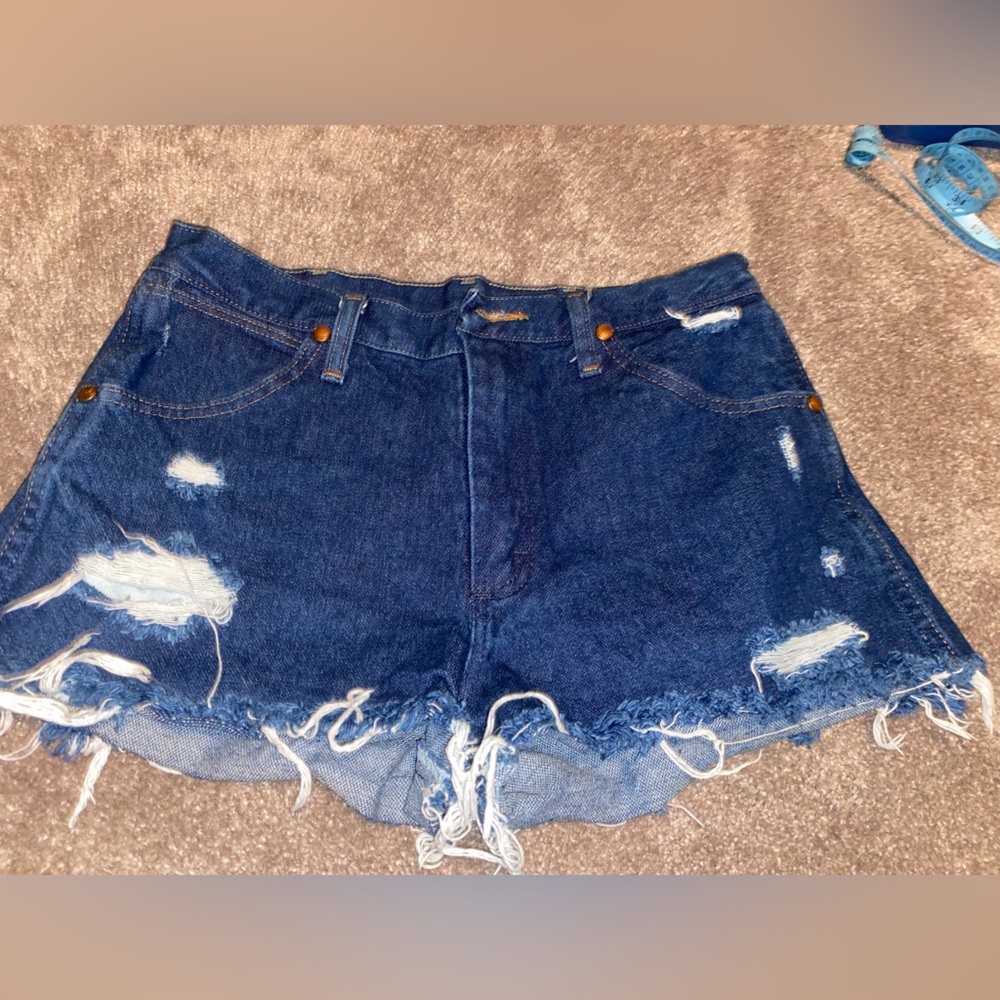 Wrangler Cut-Offs - Picture 4 of 5